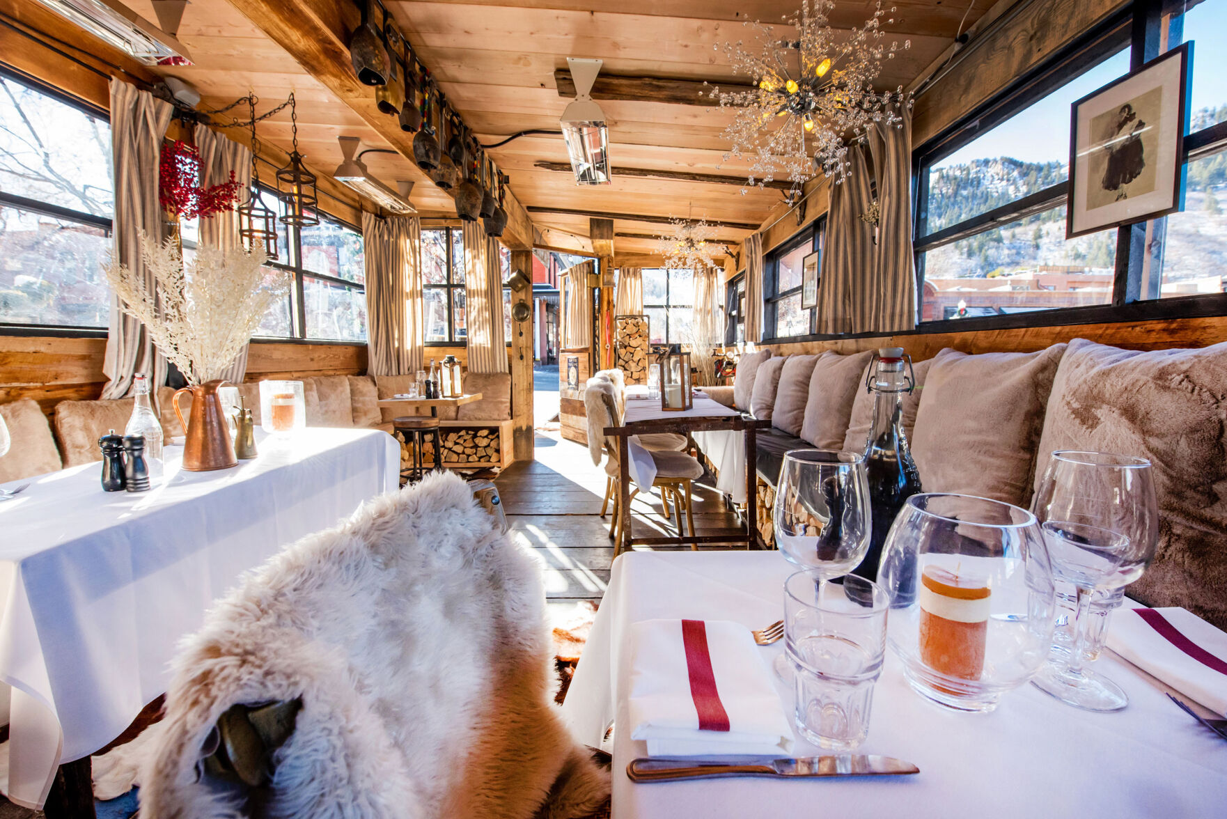 Creperie_OutdoorSeating-35